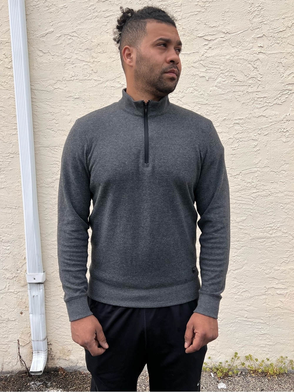Travis Mathew Men's Dark Gray Quarter-Zip Pullover